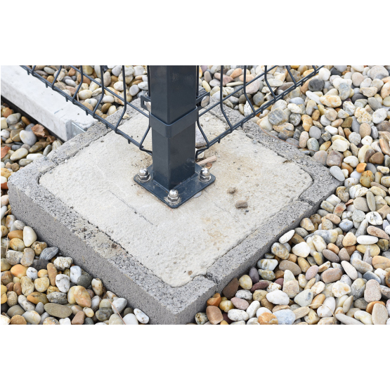 Objímka rohová na stĺpik ZnPVC 60x40mm zelená - detail 2 - detail 2